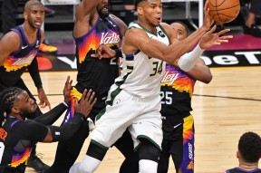 米兰体育官方-关于NBA总决赛今晚走向成谜；多伦多猛龙篮板制胜；更衣室稳定；临场指挥获称赞的信息